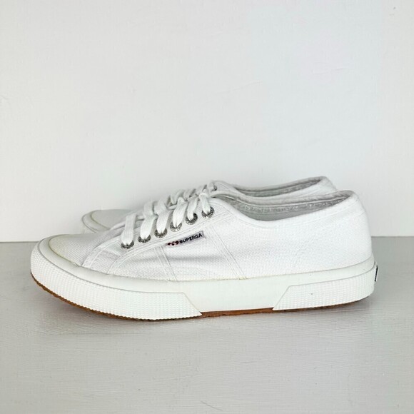 Superga 2750 Cotu Classic Canvas Sneaker White Women's Size 10 - Picture 1 of 8